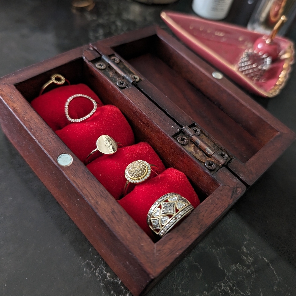 Rustic ring storage box / jewelry organization